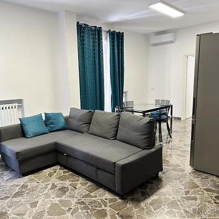 Lb&B Holiday Suite Downtown Bari Eksteriør bilde